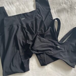 437 leggings bra set
